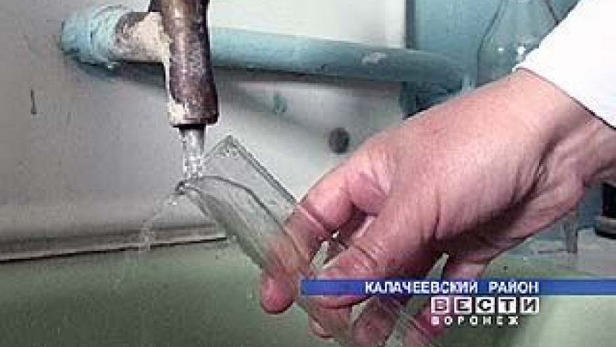 Жители Калача испытывают огромный дефицит питьевой воды