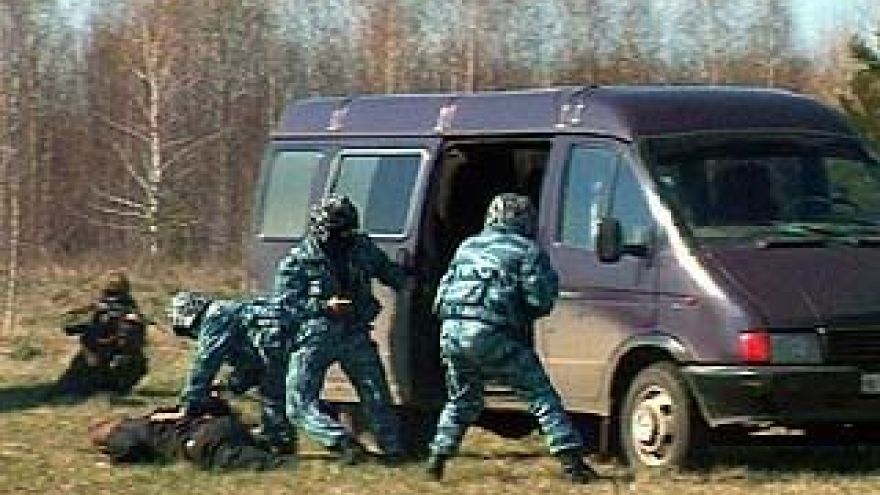 Состоялись совместные учения СОБРа воронежской таможни и спецназа ФСКН