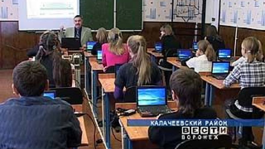 Звание лучшего директора школы 2010 может достаться Владимиру Мирошникову