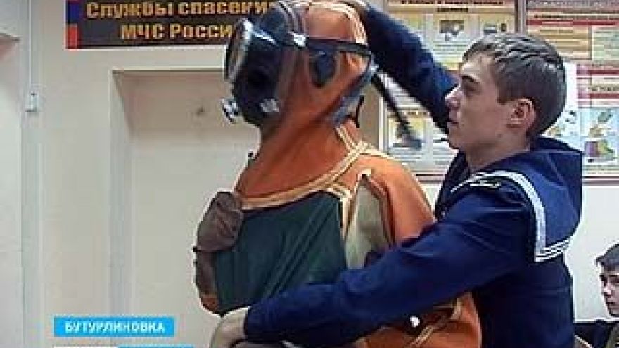 В Бутурлиновке готовят кадетов-водолазов