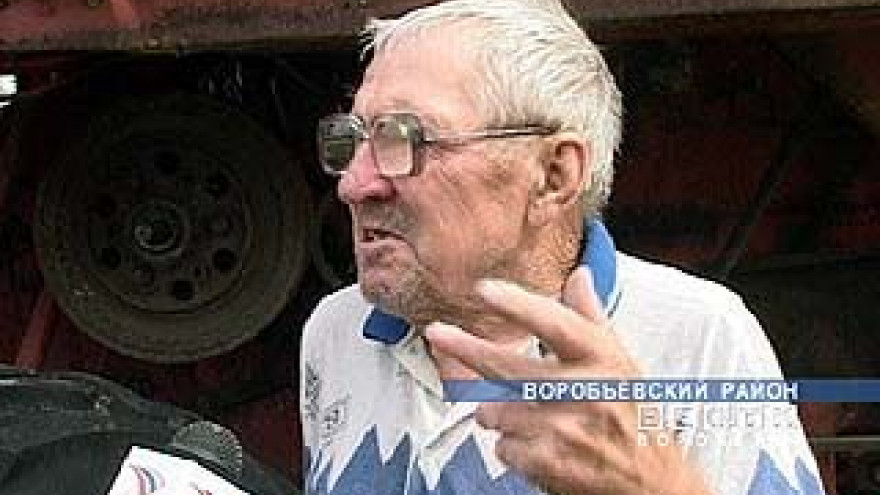 Митрофан Вербицкий 20 лет подряд является лучшим механизатором области