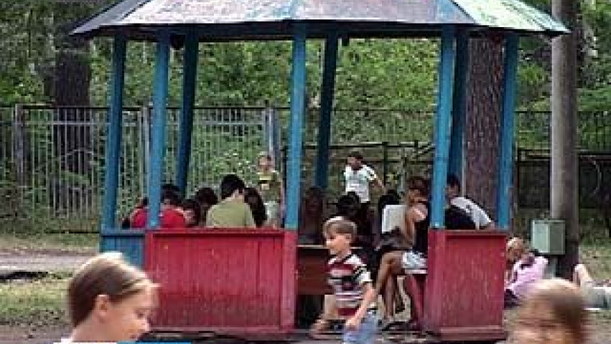 В каждом пятом детском лагере области детей кормят с нарушениями