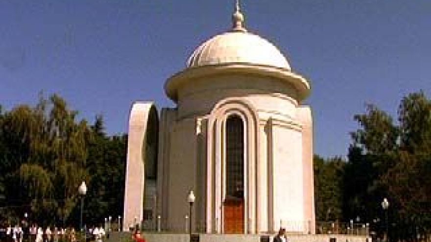На Коминтерновском кладбище освящен храм-часовня "Взыскание погибших"