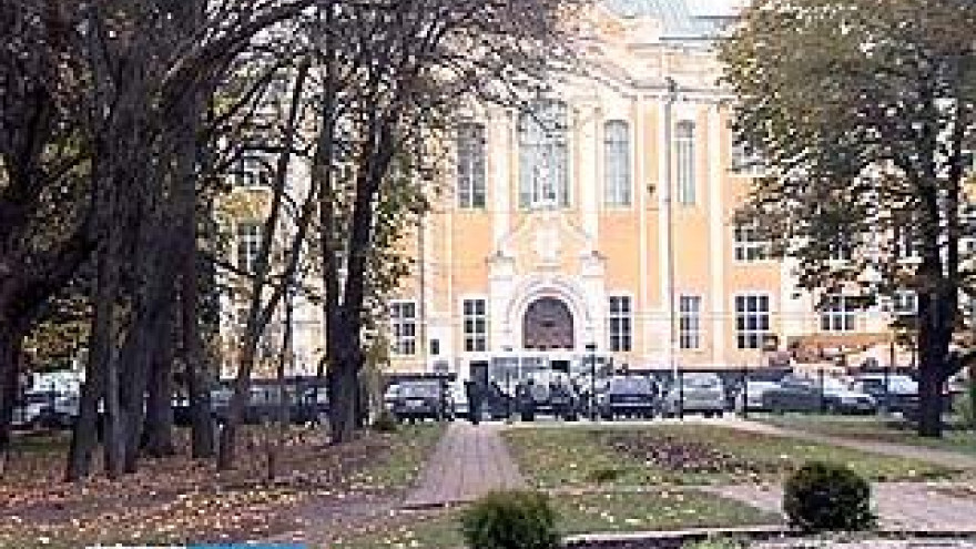 Экзотические деревья из парка ВГАУ выкопал 33-летний житель Воронежа