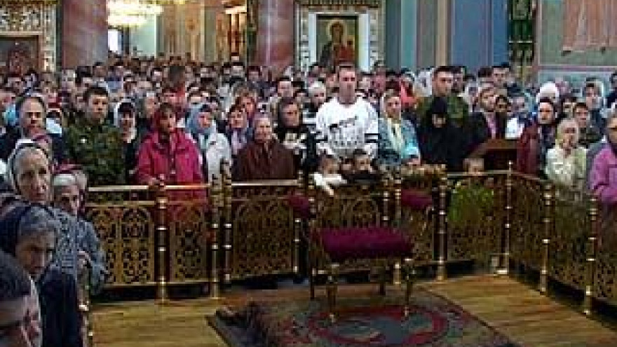В воронежских храмах начали читать "антикризисную" молитву