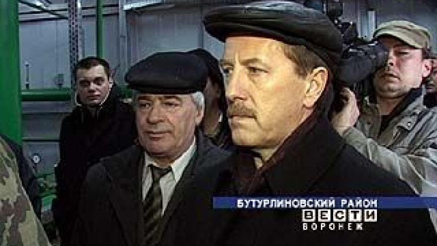 Алексей Гордеев побывал в Бутурлиновском и Бобровском районах