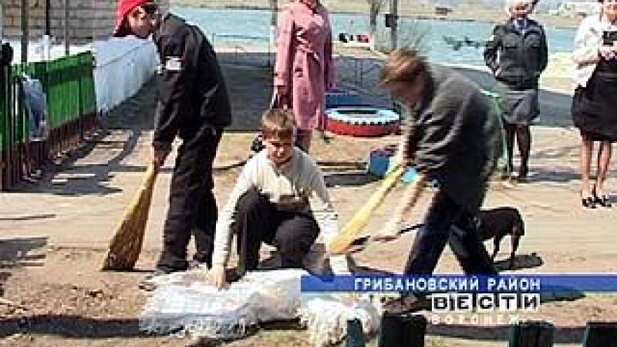 Грибановские милиционеры организовали акцию "Неделя добра"
