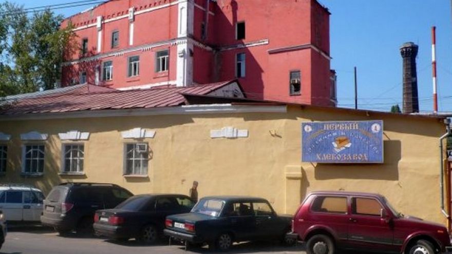 В Воронеже грузовой лифт раздавил работницу хлебозавода