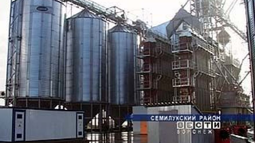 В Семилукском районе приступили к масштабной консервации зерна