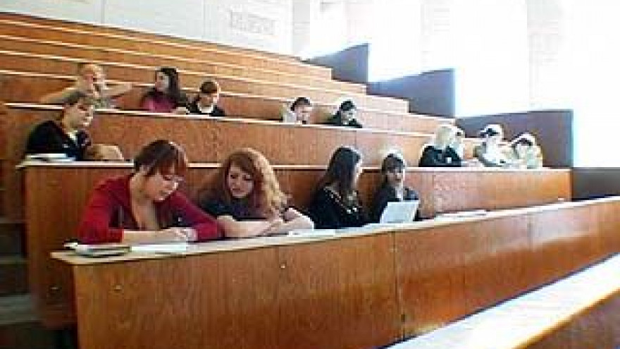 ВУЗы должны будут перейти на двухуровневую форму обучения