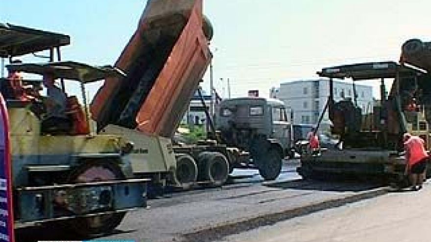 В Воронеже продолжается гарантийный ремонт дорог