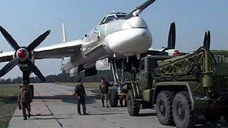 В Воронеж прилетел ТУ-95 МС - потомок "кузькиной матери"