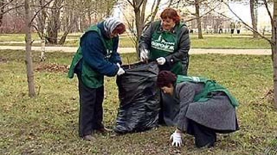 Более 150-ти человек выйдут на уборку окружной трассы
