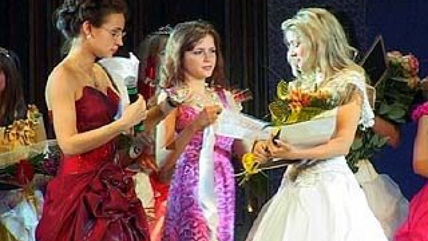 "Красу Воронежского края-2007" выбрали в Театре оперы и балета