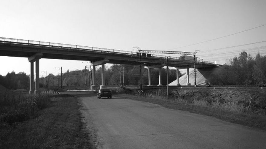 В Воронежской области девушка разбилась насмерть, спрыгнув с моста