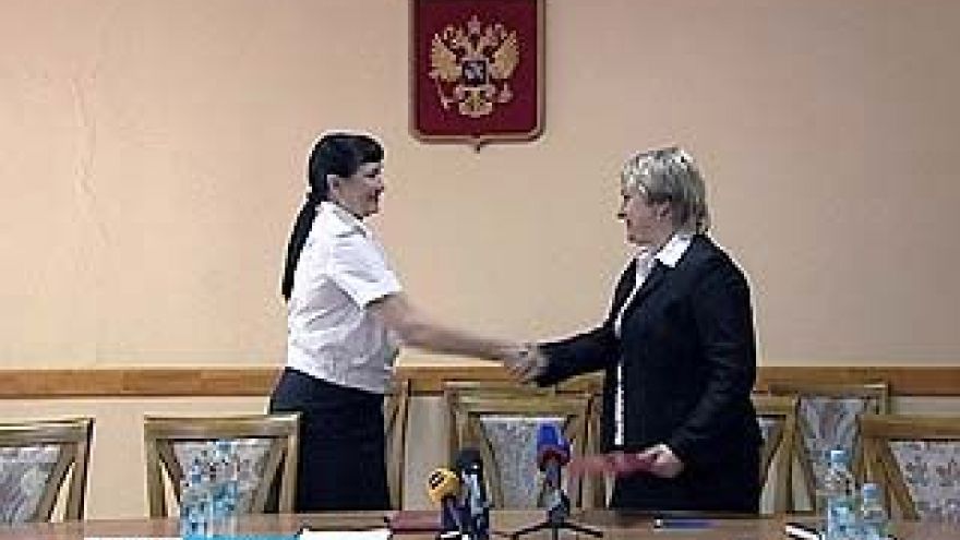 Между омбудсменами и судебными приставами подписано соглашение о взаимодействии