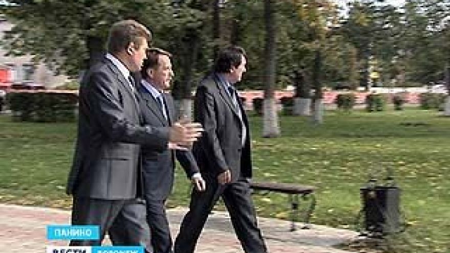 Глава области посетил Панино накануне Дня поселка