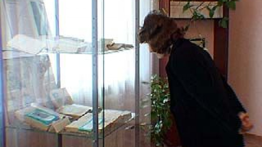 В Никитинской библиотеке открылась книжная выставка