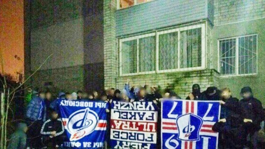 Воронежские фанаты вызвали на бой за свои баннеры ярославцев