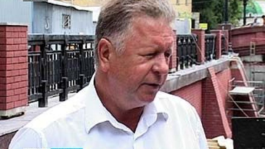 Владимир Артемьев подозревается в превышении должностных полномочий