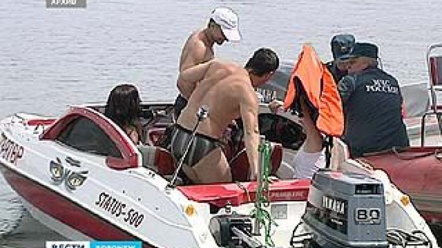 Владельцев водного транспорта вынудят ставить катера на учет