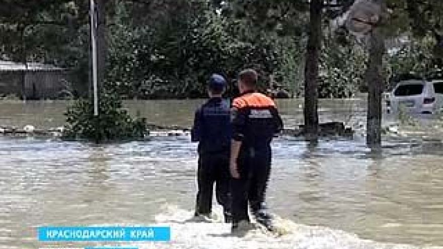 Более 100 воронежских спасателей вылетели в Крымск