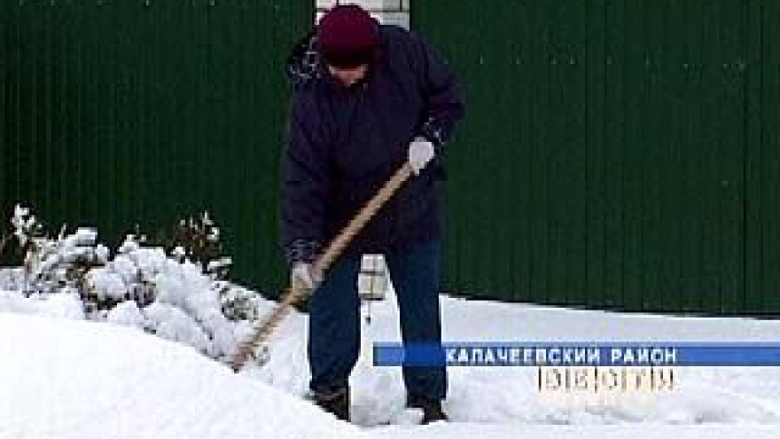 Мощный снегопад обрушился ночью на юг Воронежской области