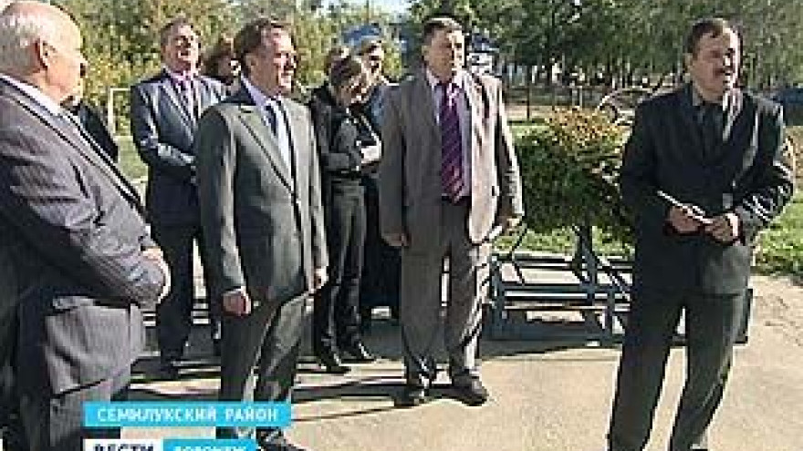 Губернатор Алексей Гордеев посетил Семилукский район с рабочей поездкой