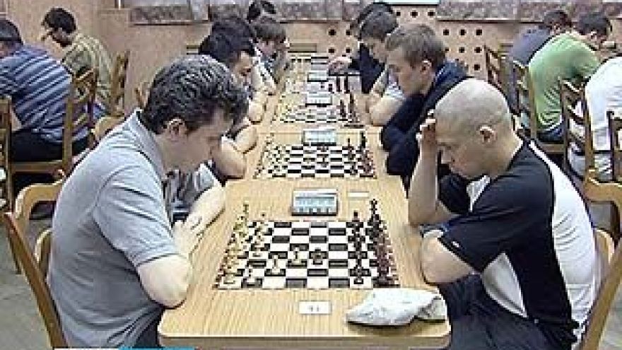В шахматном клубе продолжается международный фестиваль "Воронеж-2012"