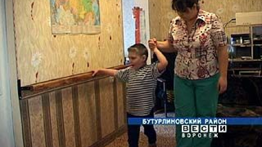 Родители Коли Марьясова помогают сыну бороться с тяжелым недугом