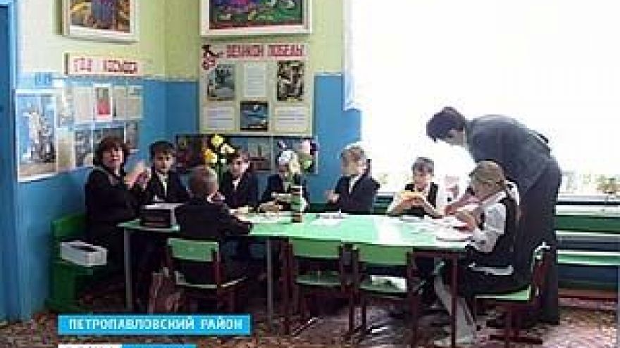 Жители села Новобогородицкое пытаются сохранить школу