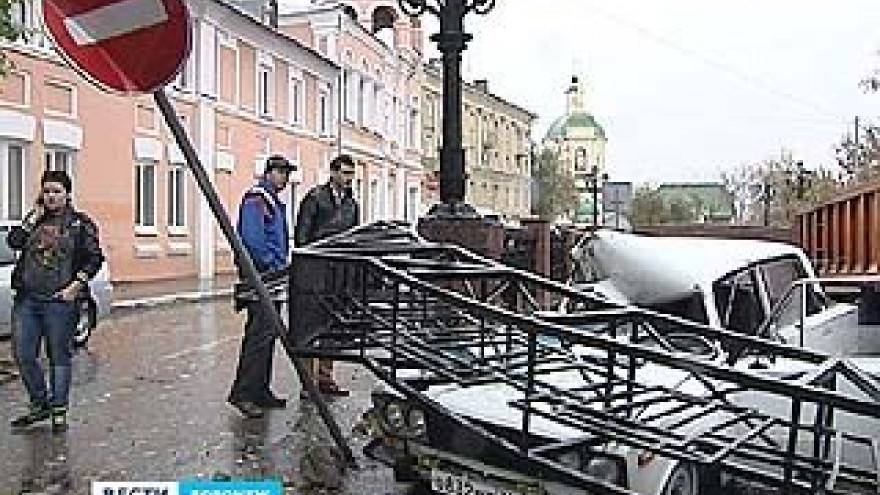 Арку у Каменного моста снова снесли