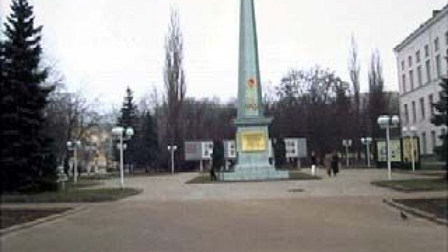 Министерство культуры не разрешает ставить в Воронеже оригинальную стелу