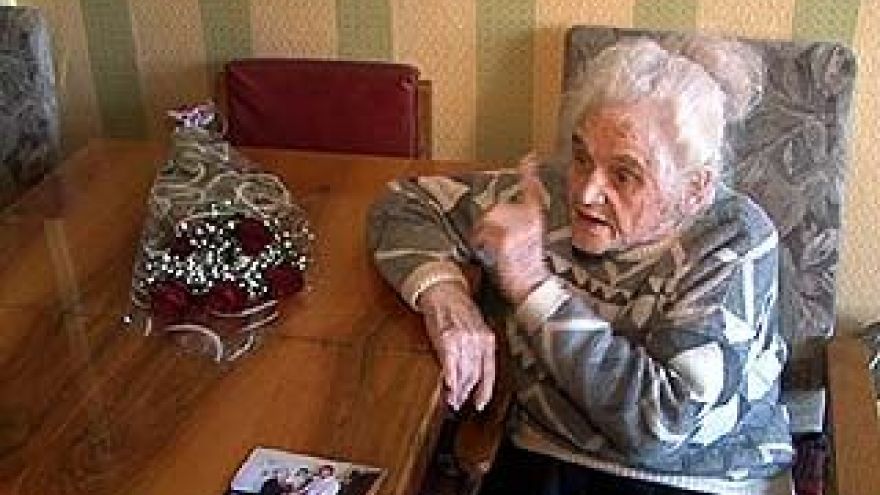 Ветеран ВОВ Нина Шлегель 12 лет не могла добиться ремонта кровли