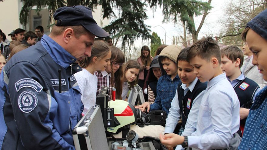 Герои Чернобыля провели «Урок мужества» для школьников Нововоронежа