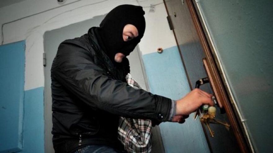 Полиция предупредила воронежцев об активизации квартирных воров в праздничные дни