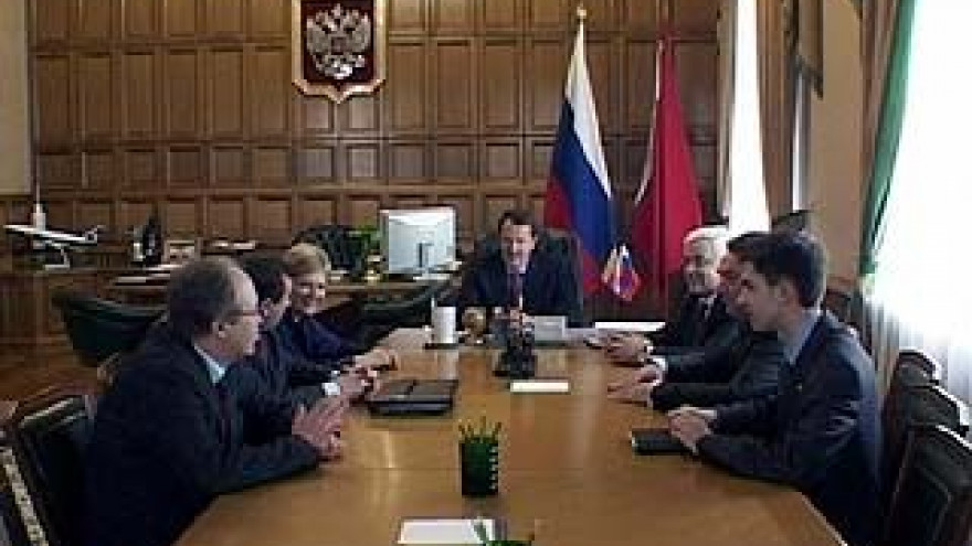 Губернатор встретился с главами отделений политических партий