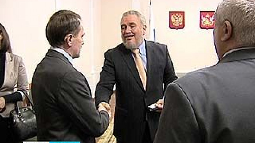 Учился прилежно, но имя скрывал. Бывший студент ВГУ Фидель Кастро младший побывал в Воронеже