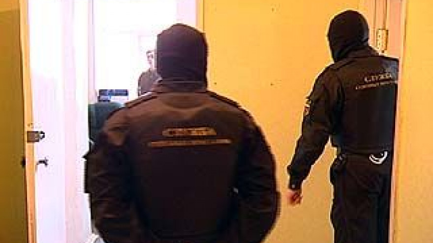 Судебные приставы борются с неисполнением судебных решений