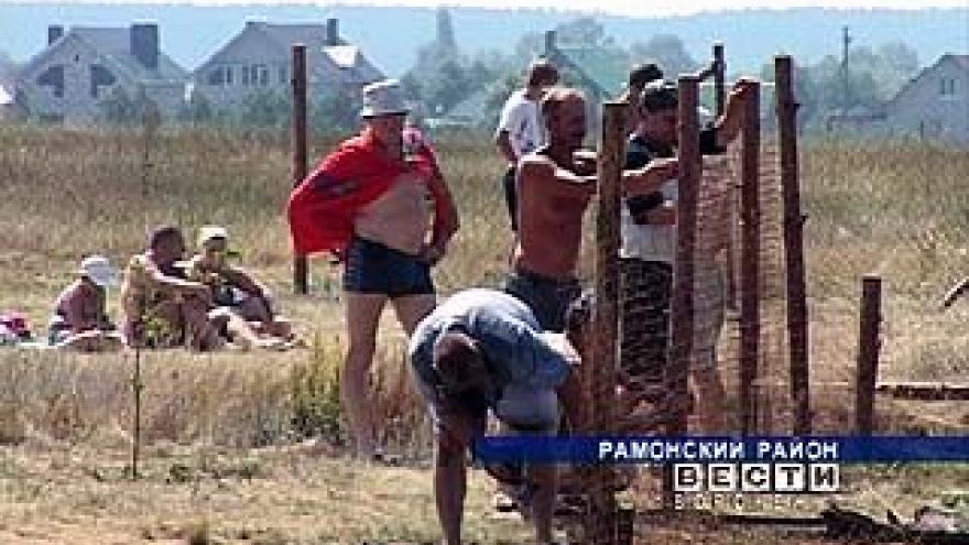 В Рамонском районе жители села Нелжа борются за единственный пляж