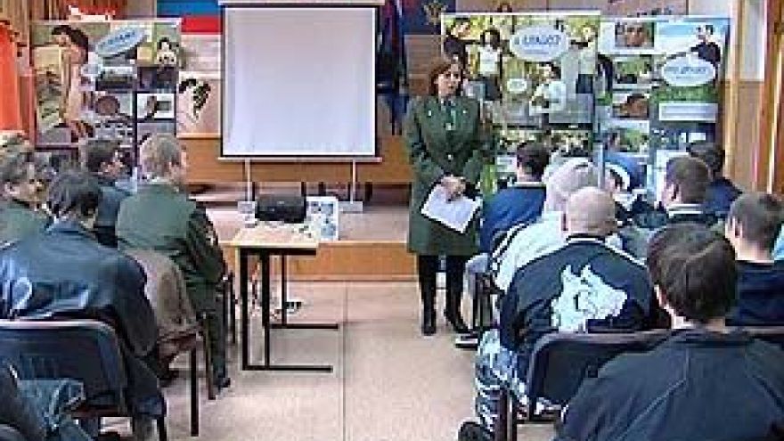 Хулиганы и прогульщики попали на сверхурочные занятия в УФСИН