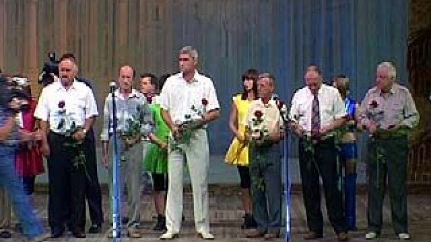 В Театре драмы прошло торжественное собрание строителей