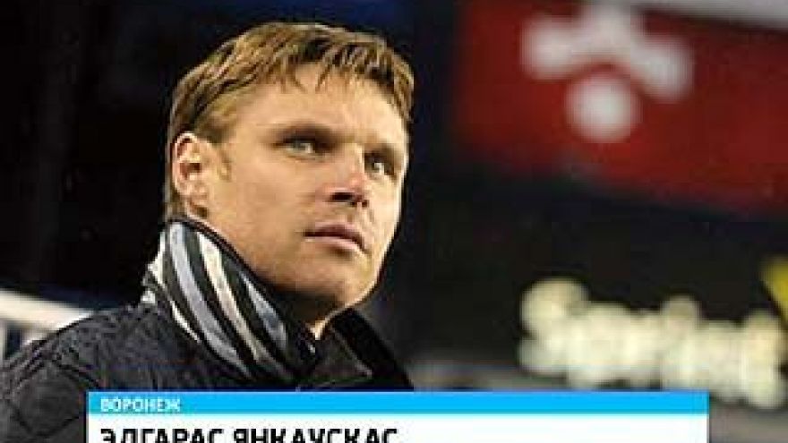 Самый именитый игрок воронежского "Факела" может покинуть команду