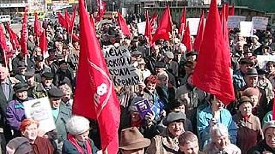 Исполняется 90 лет со дня Октябрьской революции 1917 года