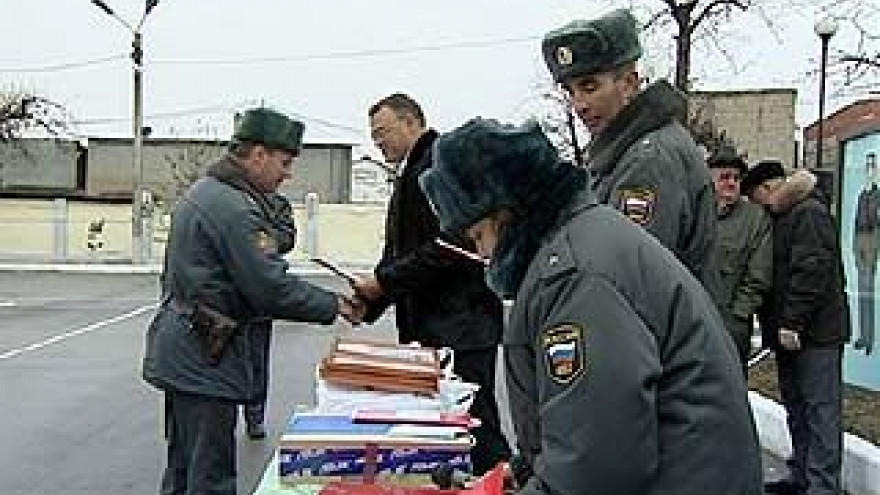 В ГУВД Воронежской области награждали и принимали поздравления
