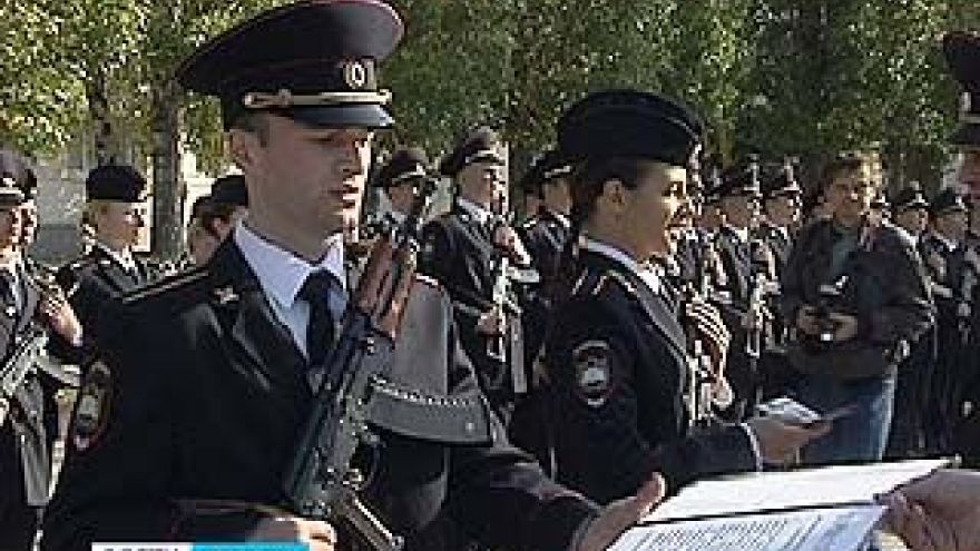 В Институте МВД 336 студентов со всей России приняли присягу