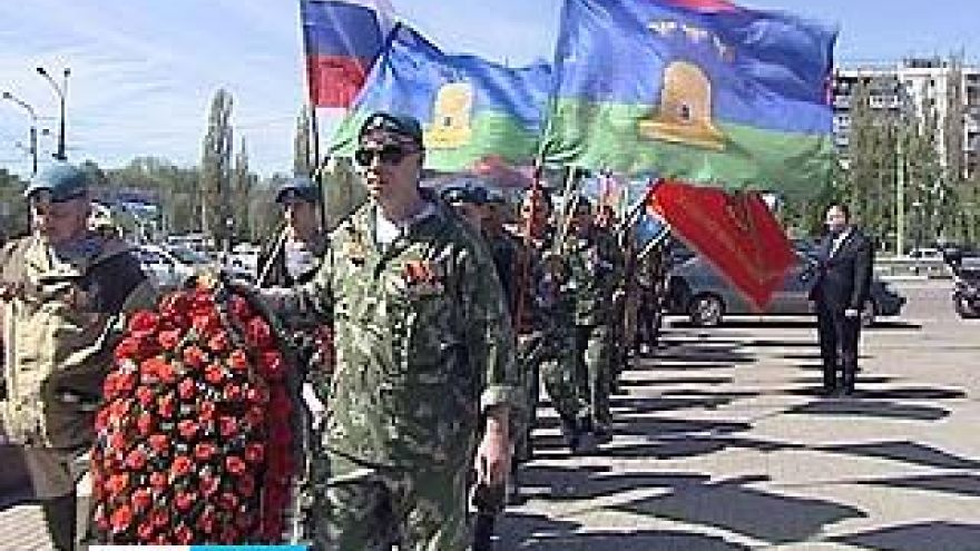 Семь дней добирались десантники из Тамбова до памятников героям в Воронеже