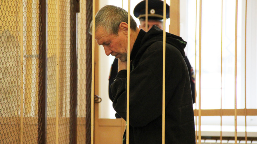 Воронежский стрелок избежал пожизненного срока за убийство сына с невесткой