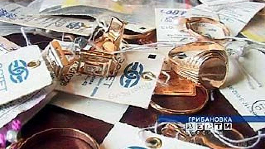 Грибановские оперативники раскрыли ограбление ювелирного магазина
