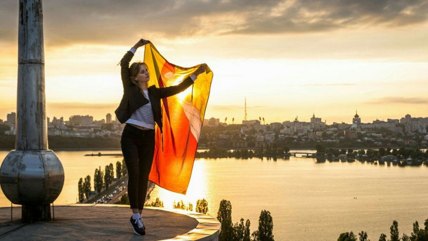 Сладкая вата и солнечное настроение. Как воронежцы празднуют День города